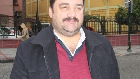 Vali Ak Partili Yakıştırmasına Kızınca