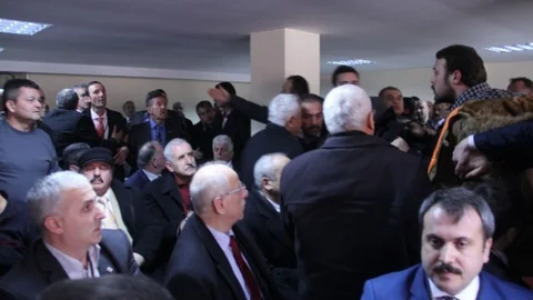 Fiskobirlik Genel Kurulu'nda Arbede