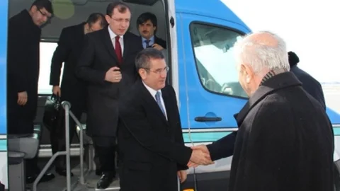 Bakan Canikli “Türkiye Dünyadaki Bütün Olumsuzluklara Rağmen Büyümeye Devam Ediyor”