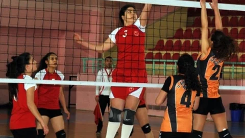 Voleybol Elemeleri Yozgat'ta Devam Ediyor