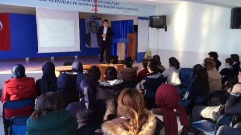 Polis Liselileri Madde Bağımlılığına Karşı Bilgilendirdi