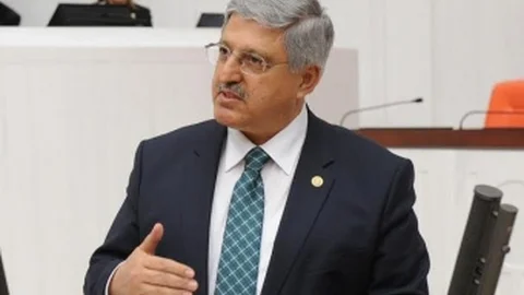 Ak Partili Demiröz Amerika Ve İngiltere'ye Gidiyor