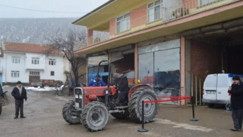 Dereçine'de Traktörler Muayeneden Geçti