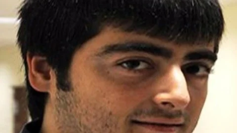 Üniversite Öğrencisi Evinde Ölü Bulundu