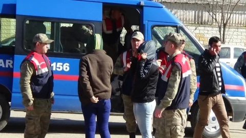 Bayanlardan Oluşan Uyuşturucu Çetesi Çökertildi