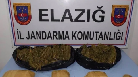 Yağ Kutularındaki Esrar Jandarmaya Takıldı