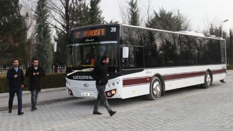 9 Bin 244 Öğrenci Ücretsiz El Kartını Aldı