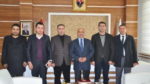 Yalçın Batman Üniversitesi Rektörü Uluçam'ı Ziyaret Etti