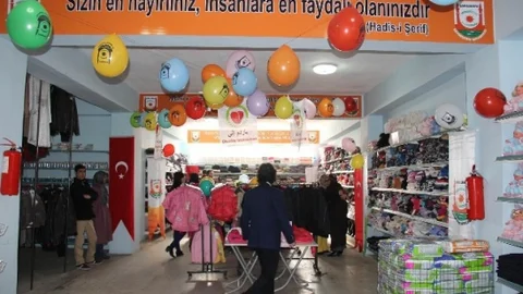 Şanlıurfa'da İhtiyaç Sahiplerine Yönelik Mağaza Açıldı