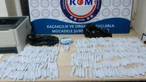 Elazığ'da Satışa Hazır Esrar Ele Geçirildi