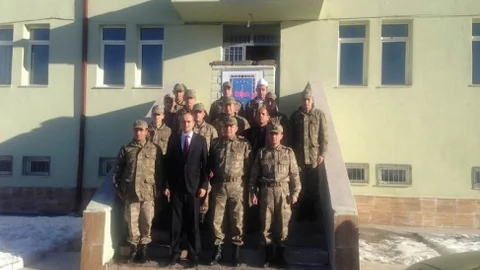 Gemerek Kaymakamı Özbey'den Eğerci Jandarma Komutanlığına Ziyaret