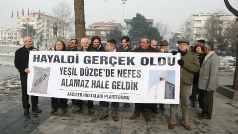 Valilik Önünde Basın Açıklaması Polis Engeline Takıldı