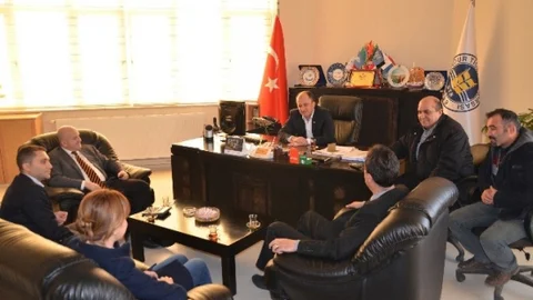 Burdur Barosu'ndan Ticaret Borsası'na Ziyaret