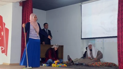 Öğrencilerden Dönem Sonu Etkinliği