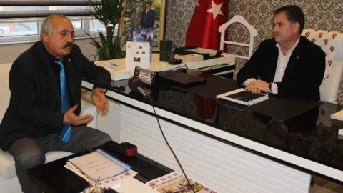 Emeklilerden AK Parti'ye Ziyaret