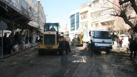 Arasa Çarşısı Asfaltlanıyor