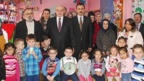 Her Sınıfın Bir Yetim Kardeşi Olacak