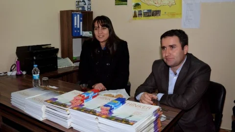 Belediyeden Anadilde Eğitim Görenlere Yardım