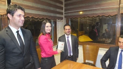 Malazgirt Adliyesi Hâkimlerine Veda Yemeği