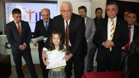 Siirt'te 96 Bin Öğrenci Karne Aldı