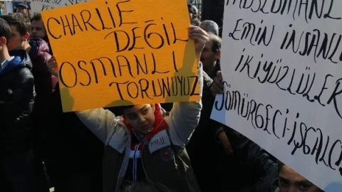 Ahi Sivil Akıl Platformdu 'peygambere Saygı' Eylemi Düzenledi