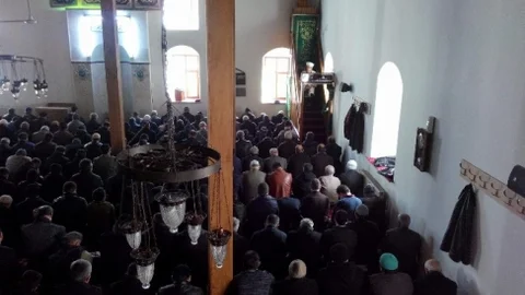 Afyonkarahisar'da Cuma Namazı