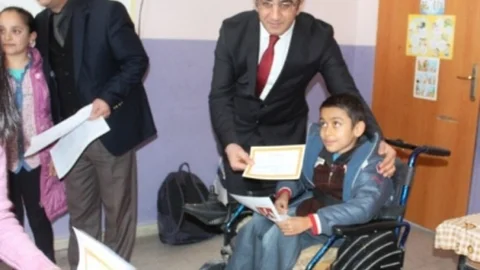 Engelli Alper'in Karne Sevinci