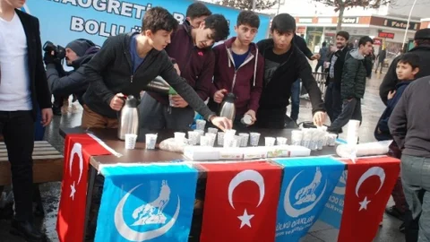 Bolu'da Ülkücülerden Çaylı Bonzai Tepkisi