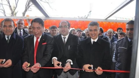 Sandıklı Modern Alışveriş Merkezine Kavuştu