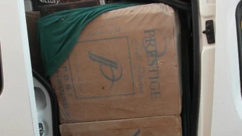 Elazığ'da Kaçak Sigara Ve Uyuşturucu Ele Geçirildi