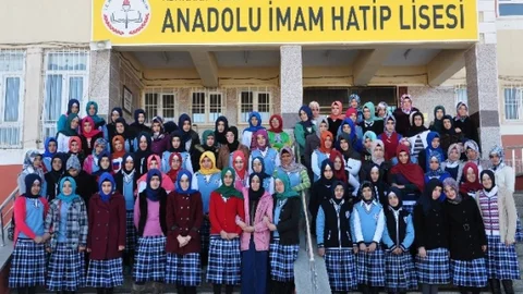 Sıncik İhl Öğrencilerinden Cumhubaşkanına Mektup