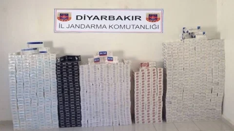 Diyarbakır'da 25 Bin Paket Kaçak Sigara Ele Geçirildi