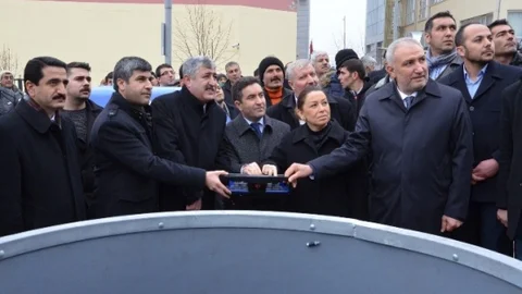 Yeşilyurt Belediyesi'den Modern Çöp Konteyner Sistemi