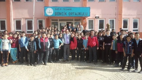 Yatağan Eğitim Gönüllüleri Derneği'nden Eğitime Katkı