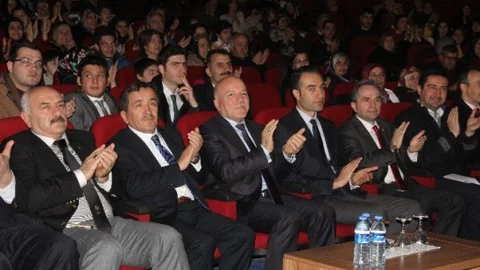 Büyükşehir Belediyesinden Zekai Tunca Konseri