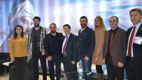 Emitt Fuarı'nda Somuncu Baba Aşkın Sırrı Fragmanı