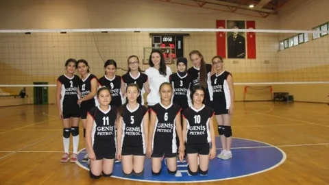 Burhaniye' De Köylü Kızlar Körfezi Temsil Edecek