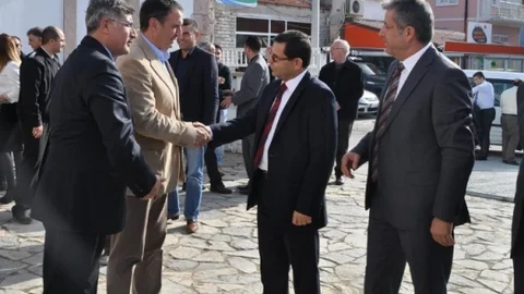 Ayvalık'ta Restorasyonu Tamamlanan Tarihi Gümrük Binasına Görkemli Açılış