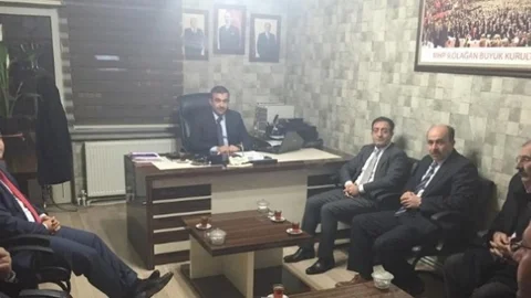 Baro Başkanı Göğebakan Ve Yönetim Kurulu'ndan MHP İl Başkanı Anatepe'ye Hayırlı Olsun Ziyareti