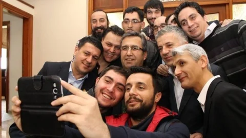 Emniyet Müdürü Demir Gazeteciler İle Vedalaştı