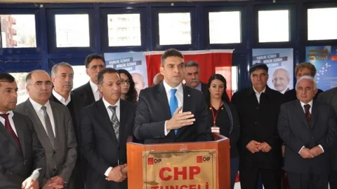 CHP Genel Başkan Yardımcısı Umut Oran Tunceli'de