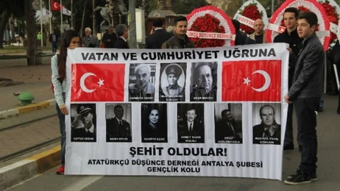 Uğur Mumcu Antalya'da Anıldı