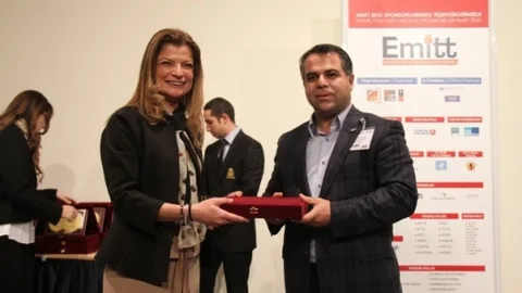 Emitt Fuarı'nda En İyi Ekip Çalışması Ödülü Bakka'ya