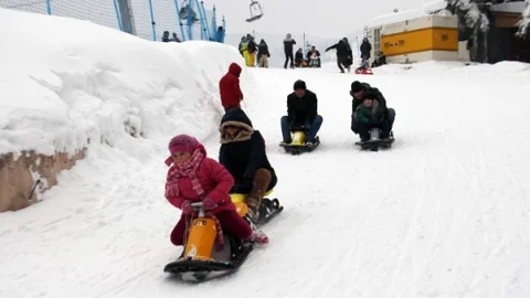 (Özel Haber) Karnesini Alan Kayak Yapmaya Koştu