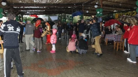 Yağmur Altında Hasat Şenliği