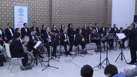 Türk Müziği Korosu Maden'de Konser Verdi