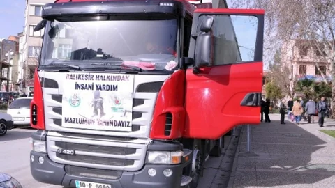 Suriye'ye Bir Tir Dolusu Yardım Gönderildi