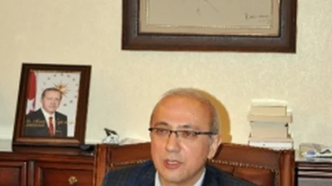 Bakan Elvan'dan İnternet Yasası İle İlgili Açıklama