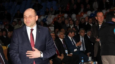 Ali Çetinbaş Seçildi