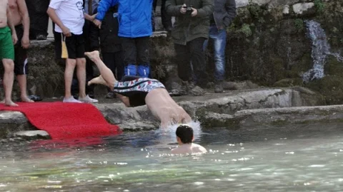 Bünyan 4. Kış Yüzme Şenliği